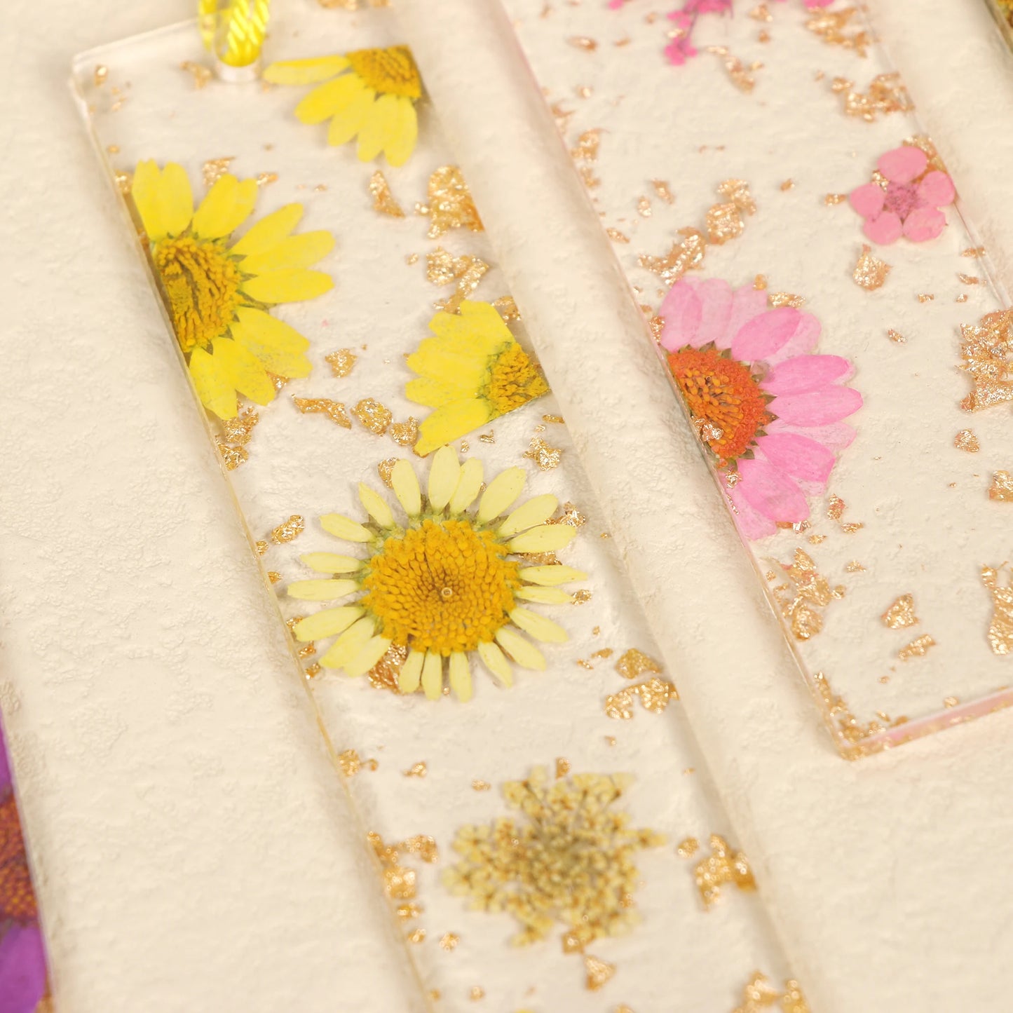 Pressed Flower Resin Tassel Bookmarks