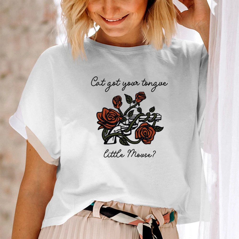 Camiseta de manga corta Haunting Adeline Cat Got Your Tongue ¿Ratoncito?