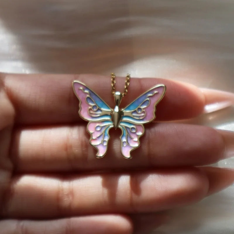 Barbie Fairytopia Magic of the Rainbow Butterfly Necklace