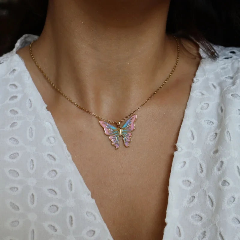 Barbie Fairytopia Magic of the Rainbow Butterfly Necklace